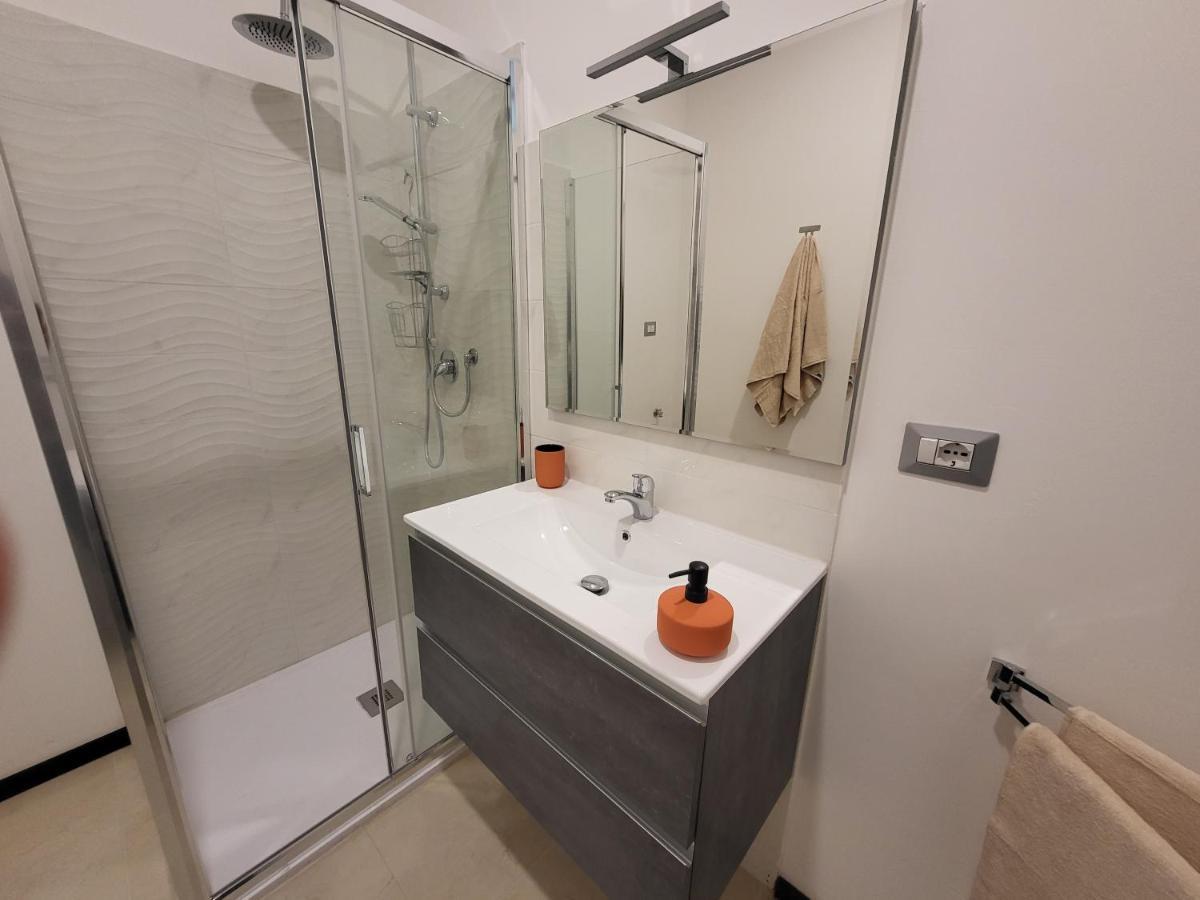 Bagno privato - 5 minuti a piedi dalla stazione - Self Check-in - Netflix Bologna Esterno foto