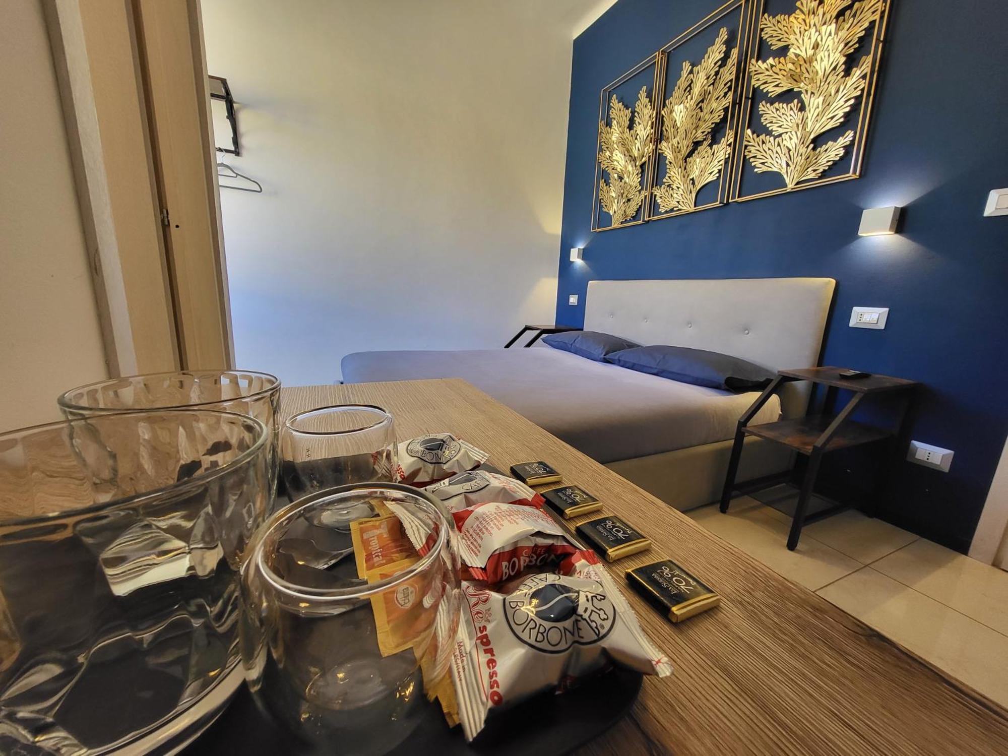 Bagno privato - 5 minuti a piedi dalla stazione - Self Check-in - Netflix Bologna Esterno foto