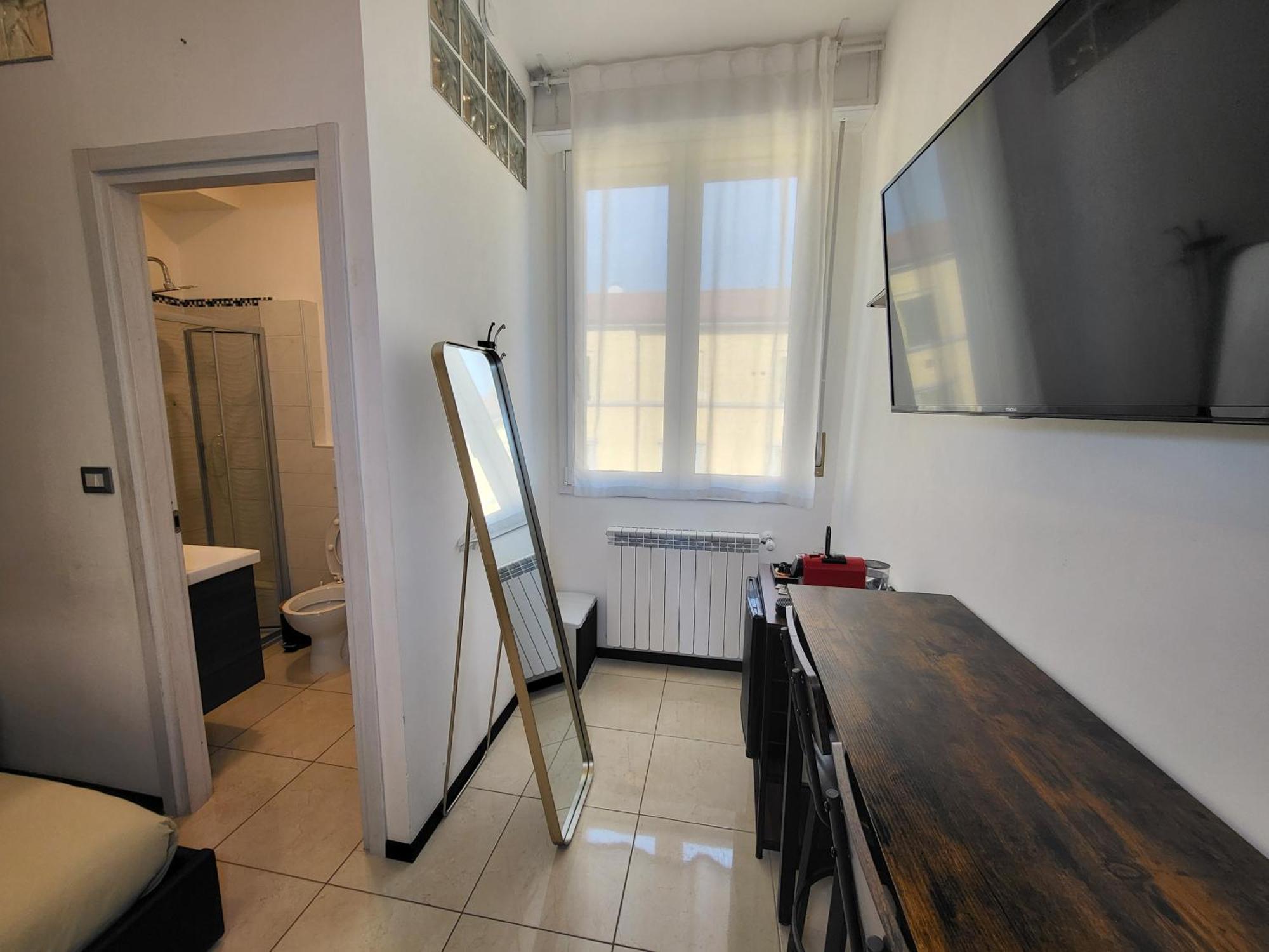 Bagno privato - 5 minuti a piedi dalla stazione - Self Check-in - Netflix Bologna Esterno foto